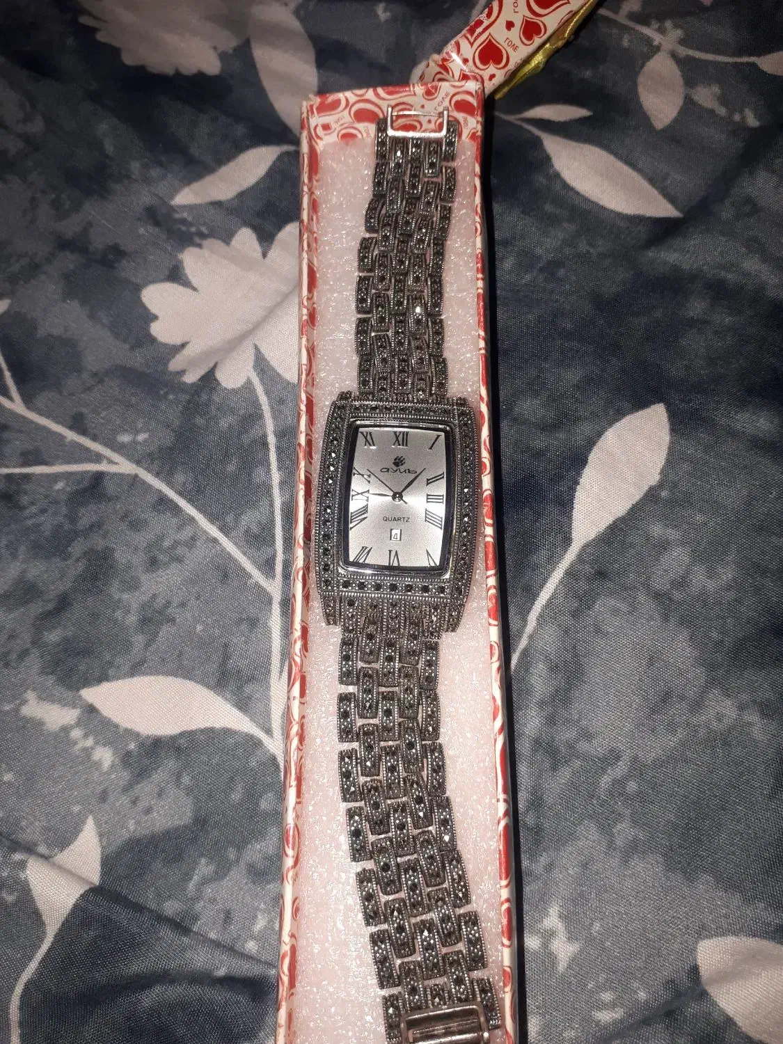 ساعت نقره|ساعت|کرج, شهرک جهاننما|دیوار