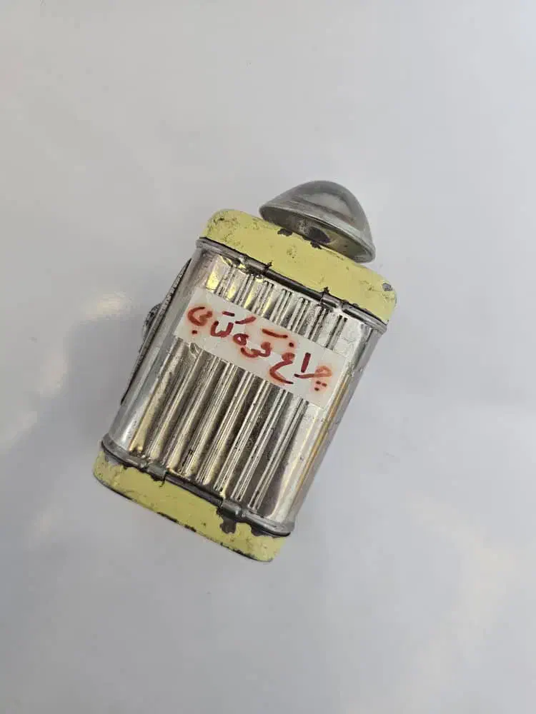 چراغ قوه قدیمی کتابی|کلکسیون اشیاء عتیقه|تهران, شهرک شریعتی|دیوار