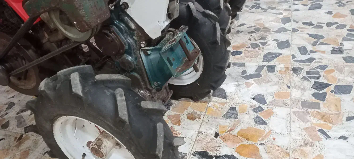 تیلرکوبوتا ۷/۵ژاپن با ادوات کامل|ماشینآلات صنعتی|شفت, |دیوار