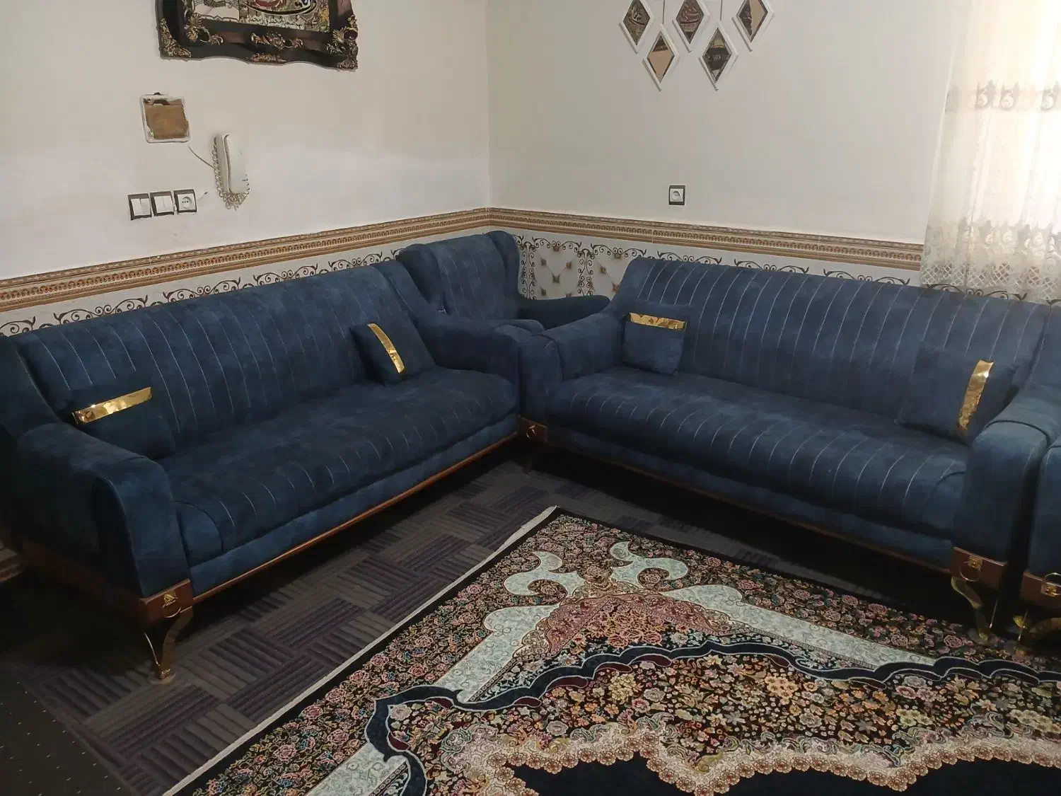 کاملا سالم ۵ماه گرفتم بخاطر تغییر دکوراسیون|مبلمان خانگی و میز عسلی|بزینه رود, |دیوار