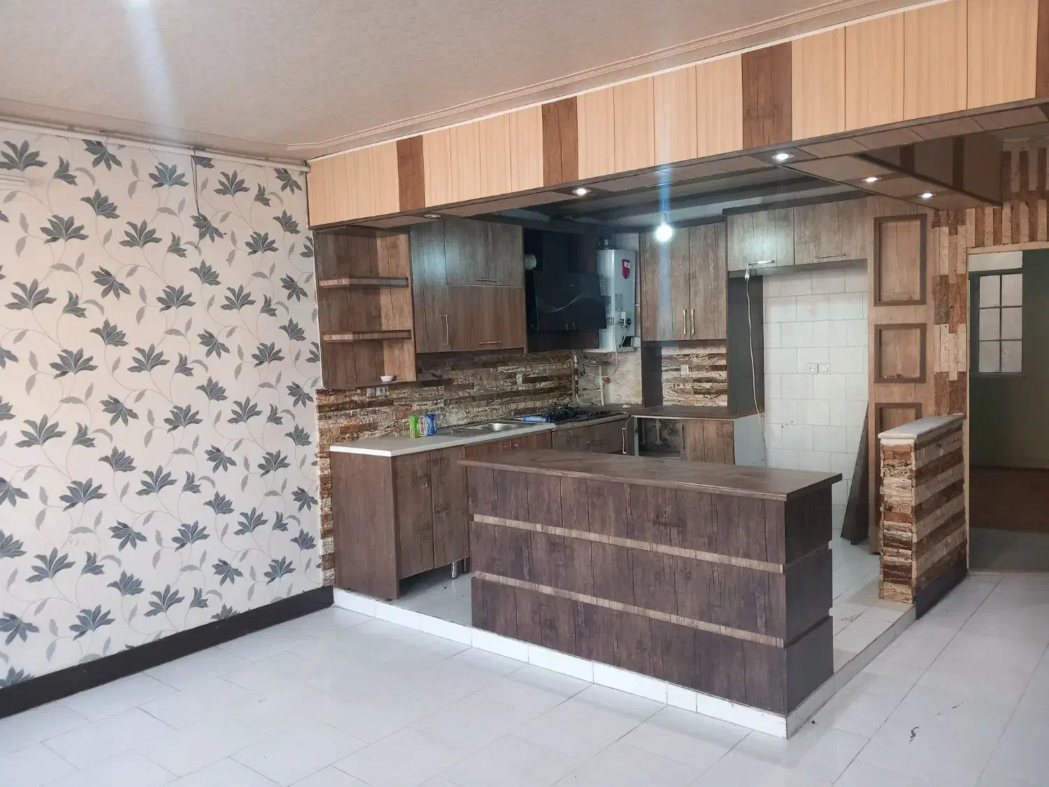 آپارتمان ۷۵ متر دو خواب تکواحدی فاز ۱|فروش آپارتمان|کاشان, فاز ۱ ناجی آباد|دیوار