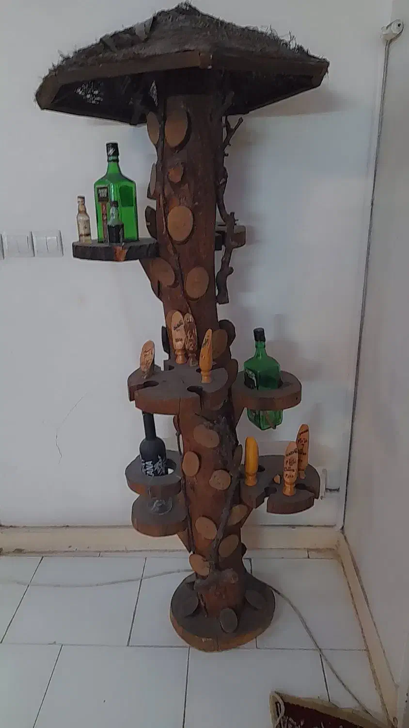 بار تنه چوب گردو|بوفه، ویترین، کنسول|اندیشه, اندیشه فاز ۱|دیوار