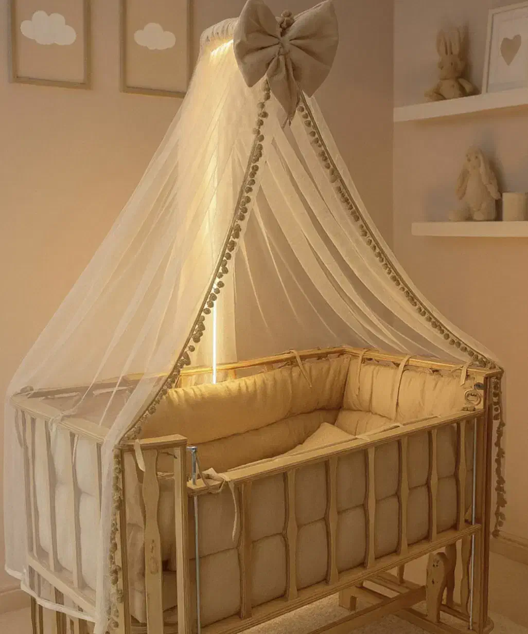 گهواره چوبی|اسباب و اثاث بچه|یاسوج, |دیوار