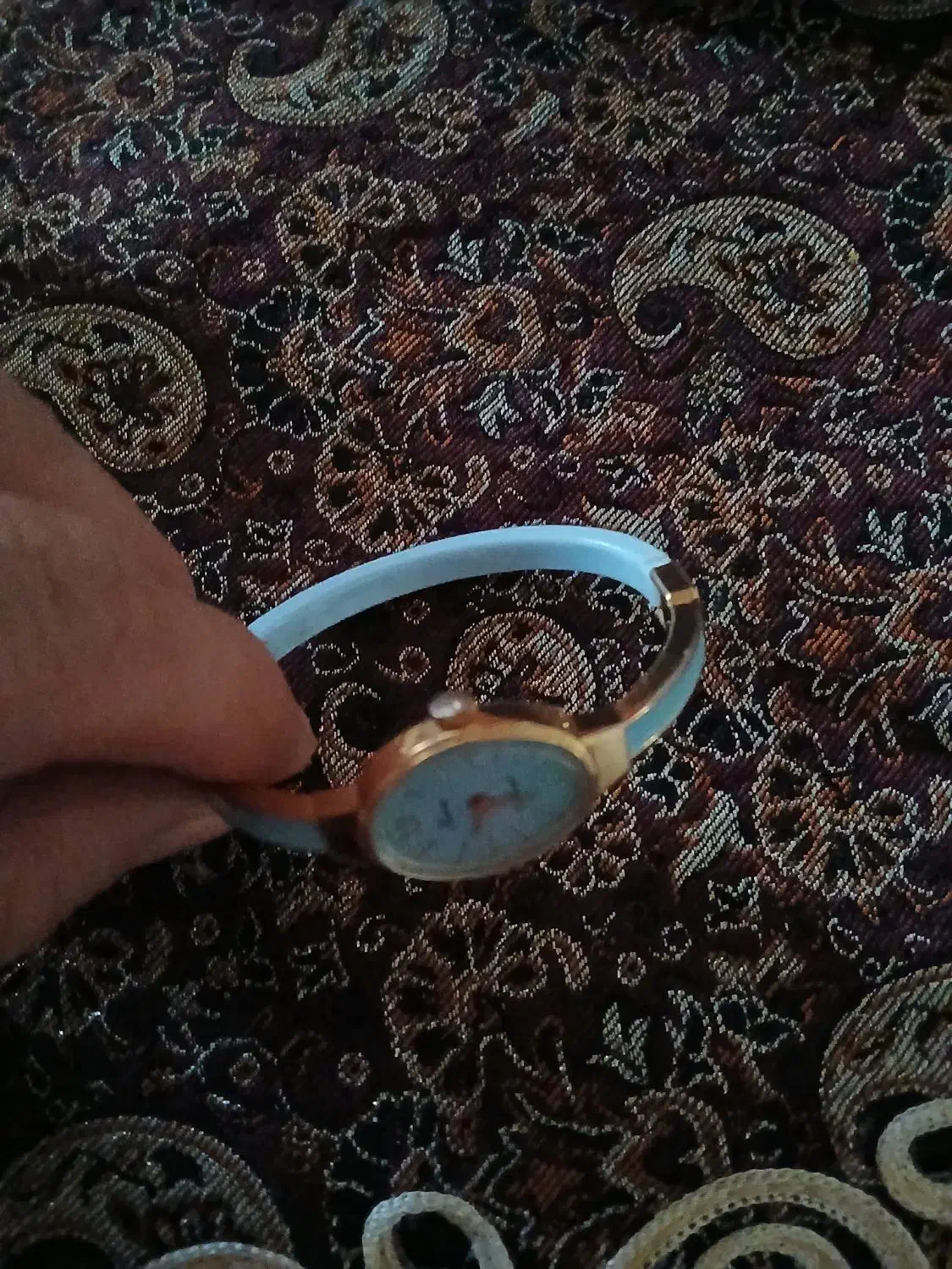 ساعت زیبا با رنگی خاص|ساعت|دماوند, دماوند|دیوار