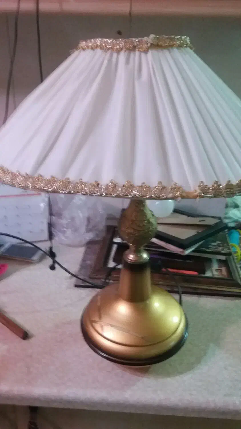 آباژور  ایستاده ورومیزی|چراغ خواب و آباژور|تبریز, |دیوار