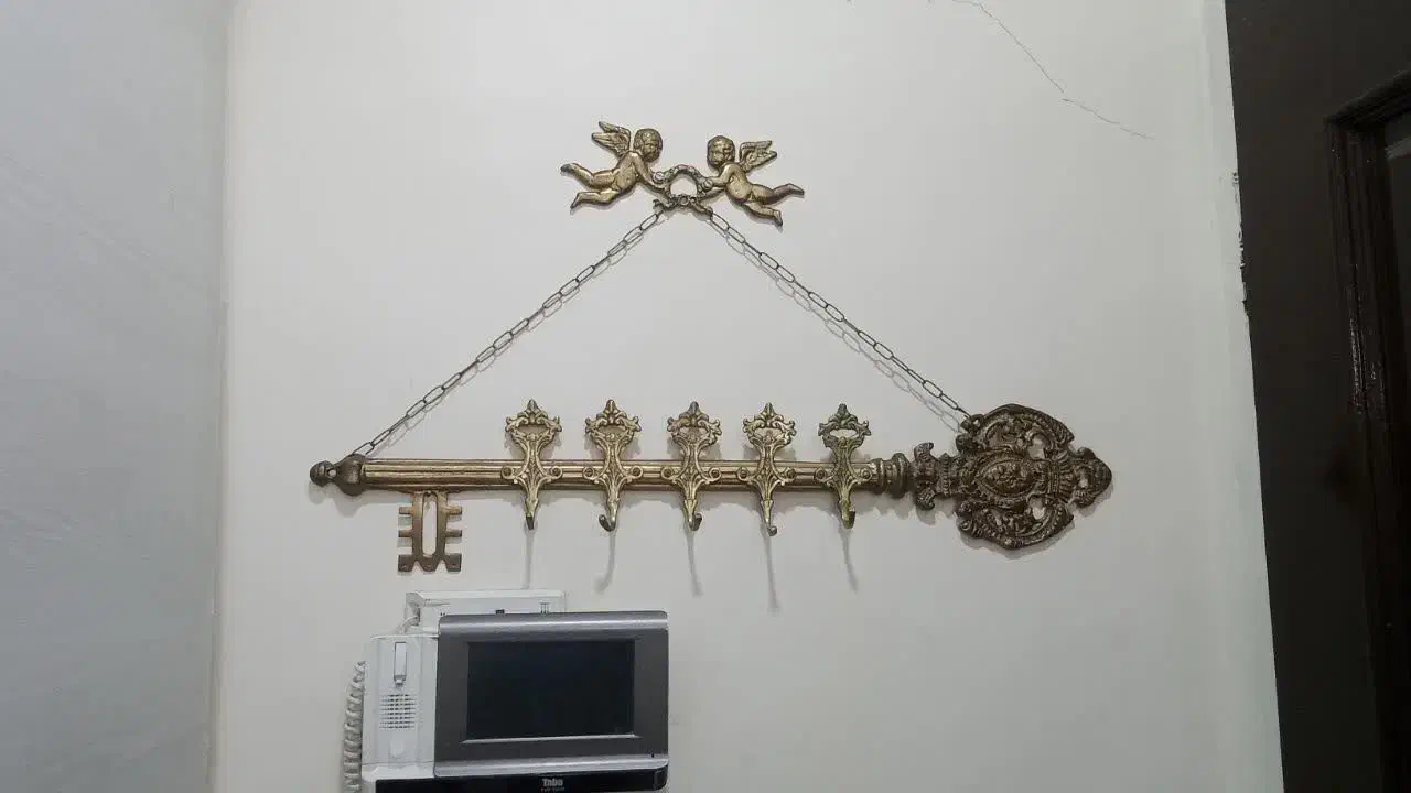 لوازم تزینی برنز|لوستر و چراغ آویز|ری, ملکآباد|دیوار