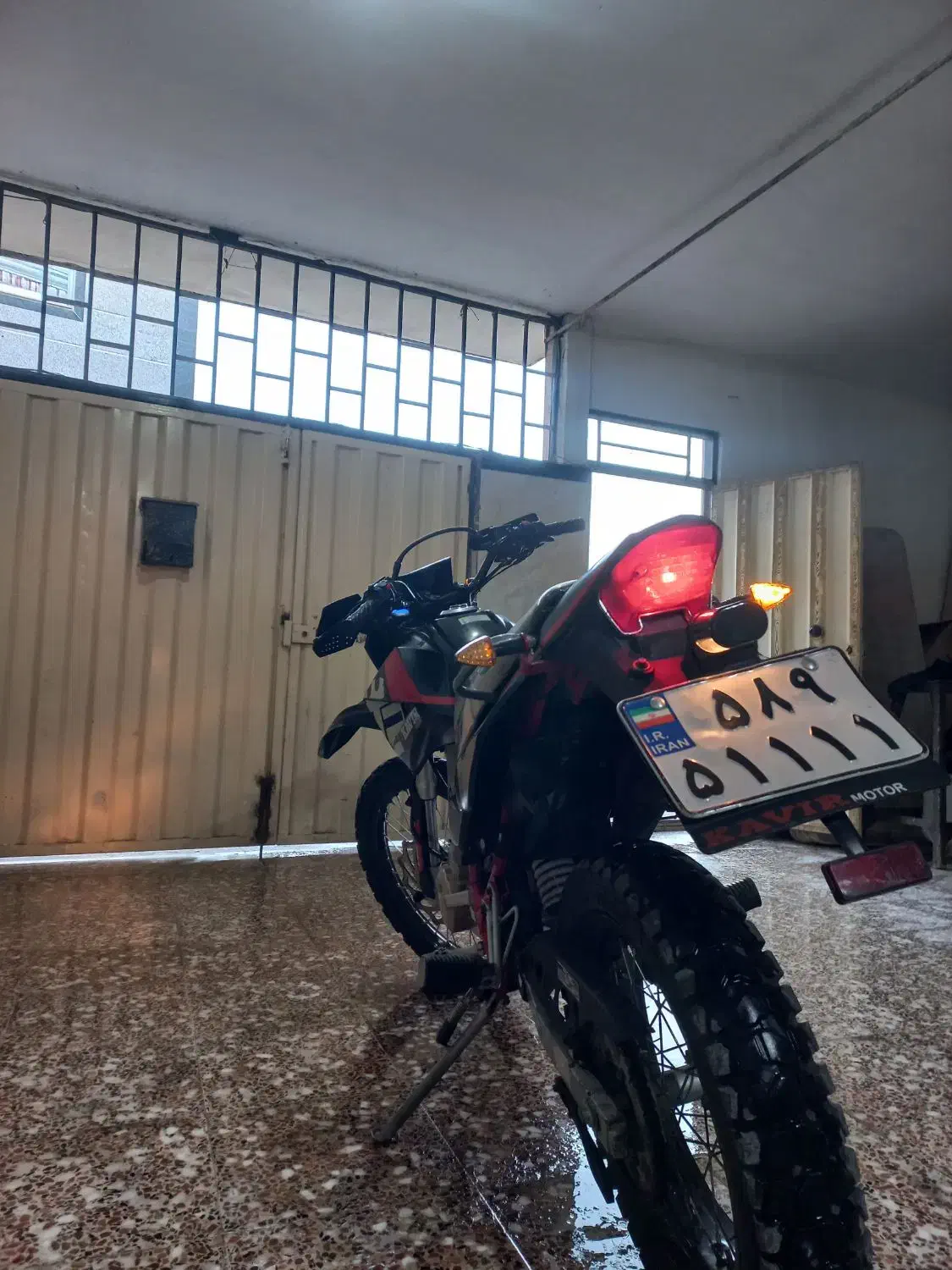 تریل ۲۵۰ کویر آس|موتورسیکلت|ساری, |دیوار