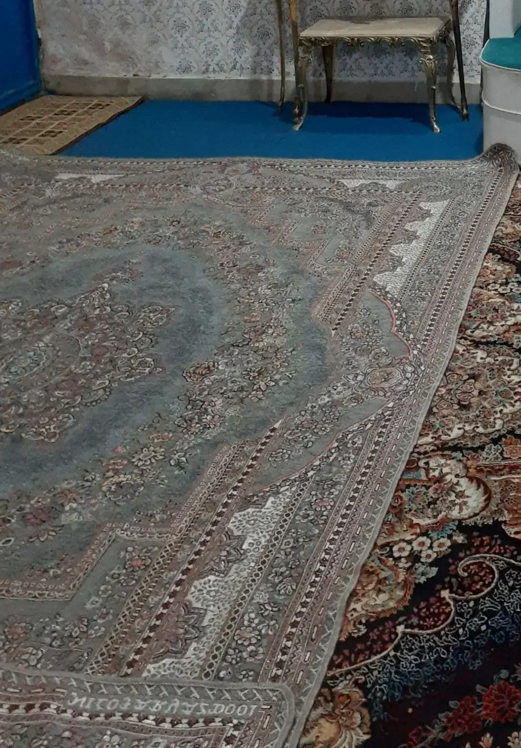 روفرشی نونو|روفرشی|بروجرد, |دیوار