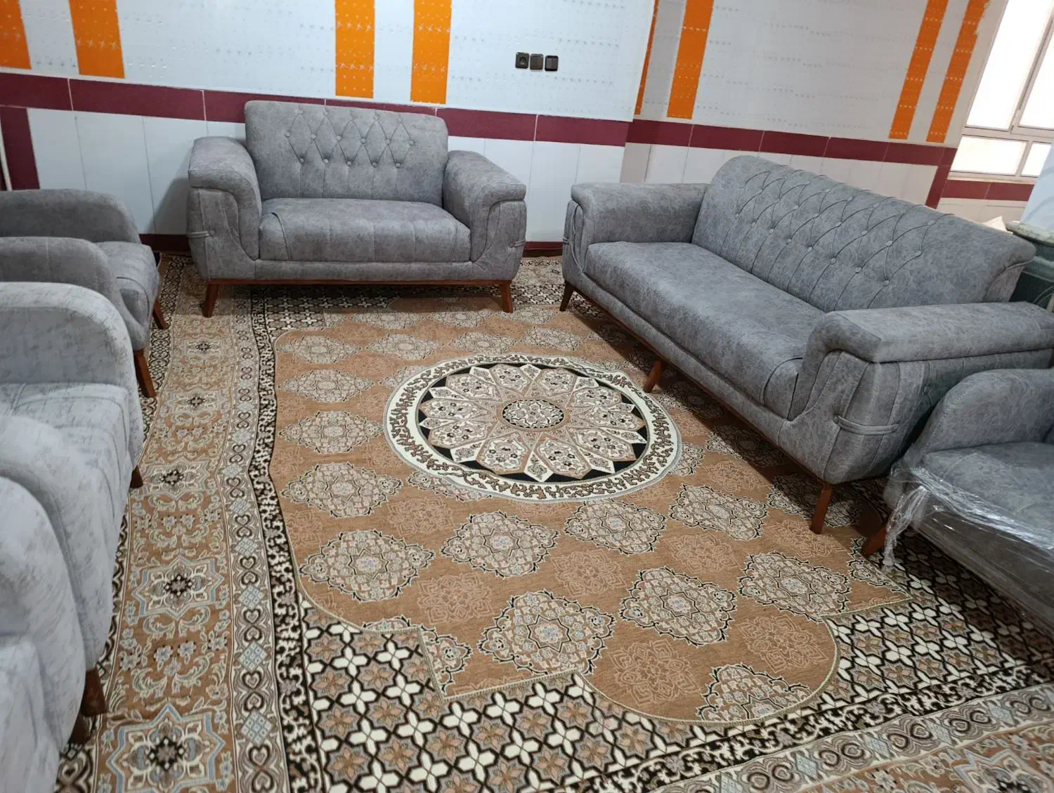 مبل هفت نفره|مبلمان خانگی و میز عسلی|بستان آباد, |دیوار