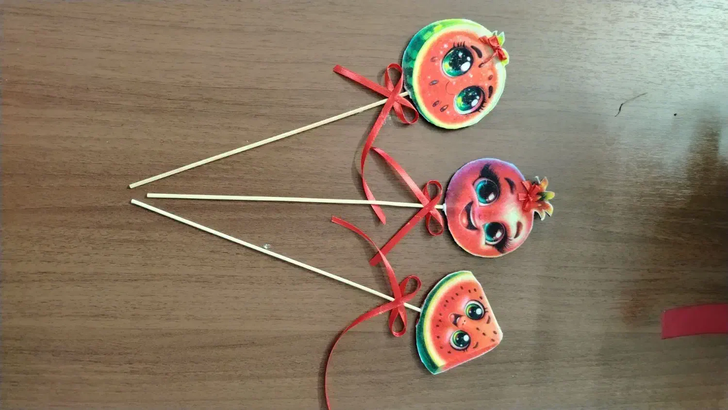 گیف نمدی شب یلدا|صنایع دستی و سایر لوازم تزئینی|اصفهان, عسگریه|دیوار