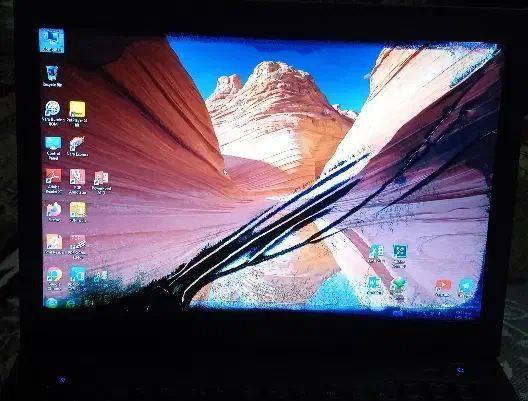 لب تاپ دل|رایانه همراه|زاهدان, |دیوار