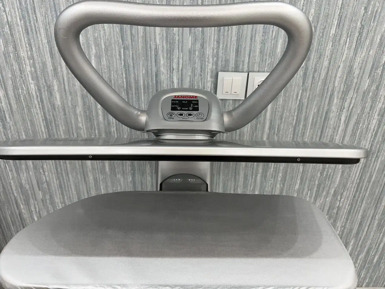 اتو پرس ژانومه|اتو و لوازم اتو|شیراز, دلگشا|دیوار