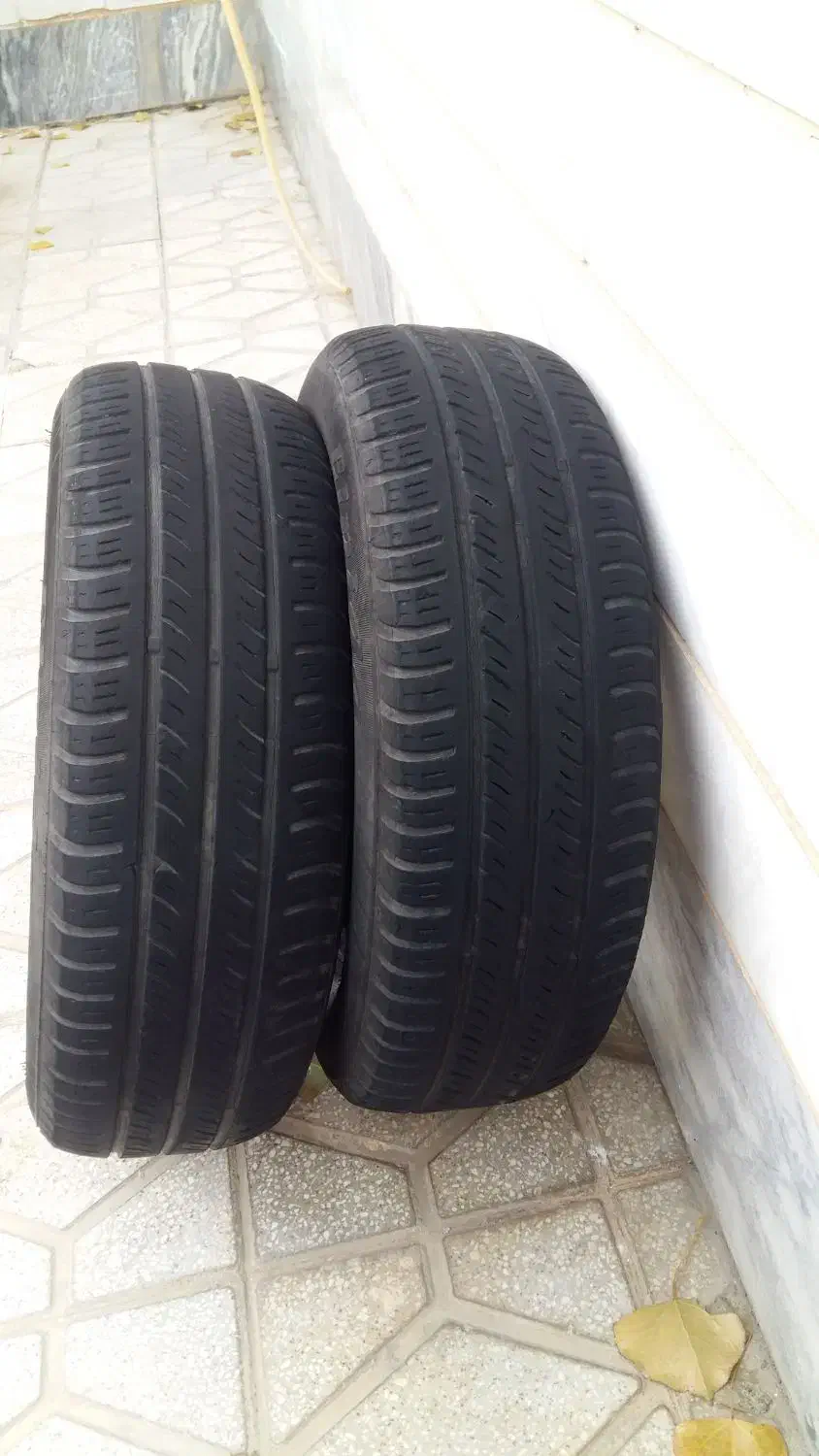 قفل فرمون + لاستیک بارز ۶۰درصد|قطعات یدکی و لوازم جانبی|بروجرد, |دیوار