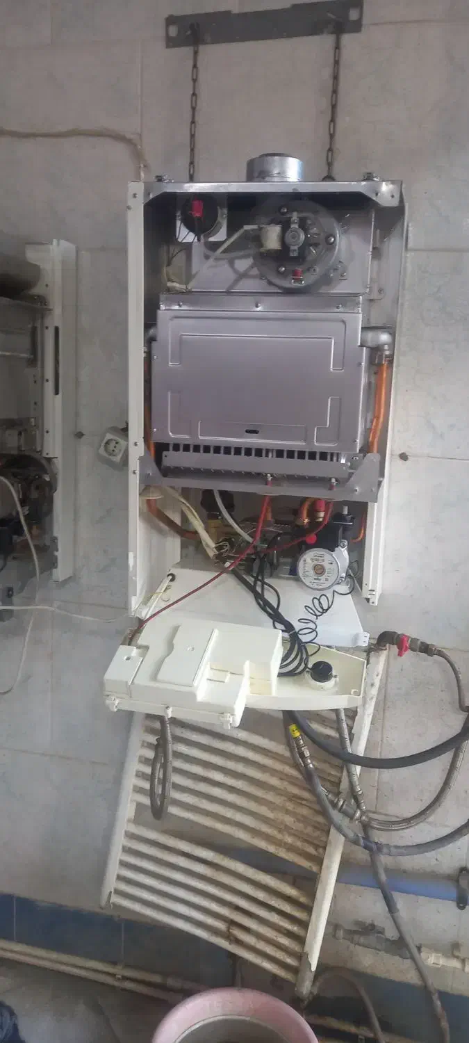 پکیج ایران رادیاتور در حد آک ۳۶۰۰۰هزار آماده نصب|آبگرمکن، پکیج، شوفاژ|سنندج, |دیوار