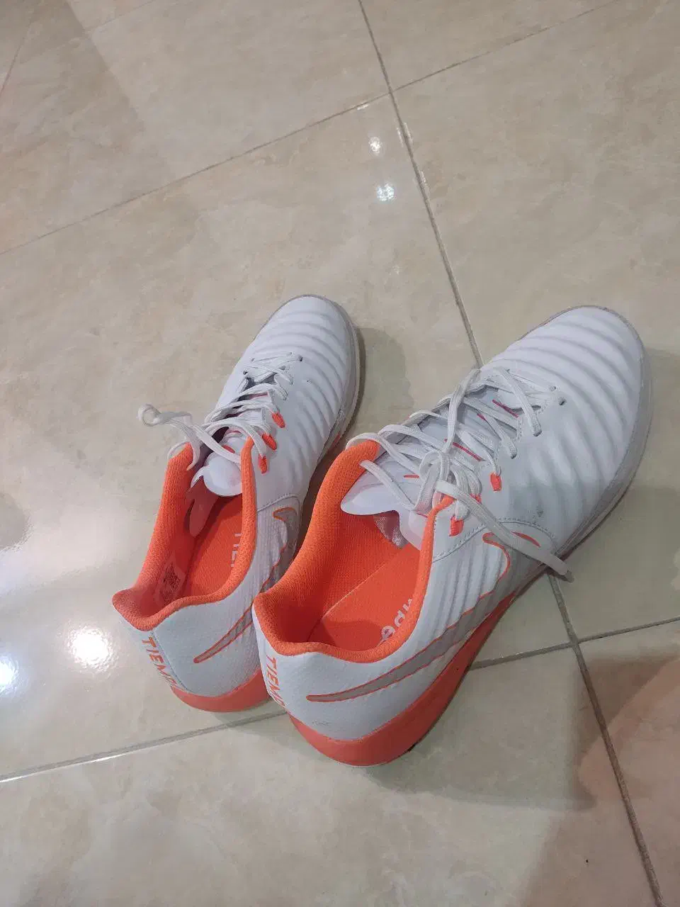 کتونی ورزشی سالنی تمپو ایکس فاینال|کیف، کفش، کمربند|ساری, |دیوار