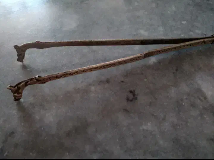 منقل برنزی|کلکسیون اشیاء عتیقه|اردبیل, |دیوار