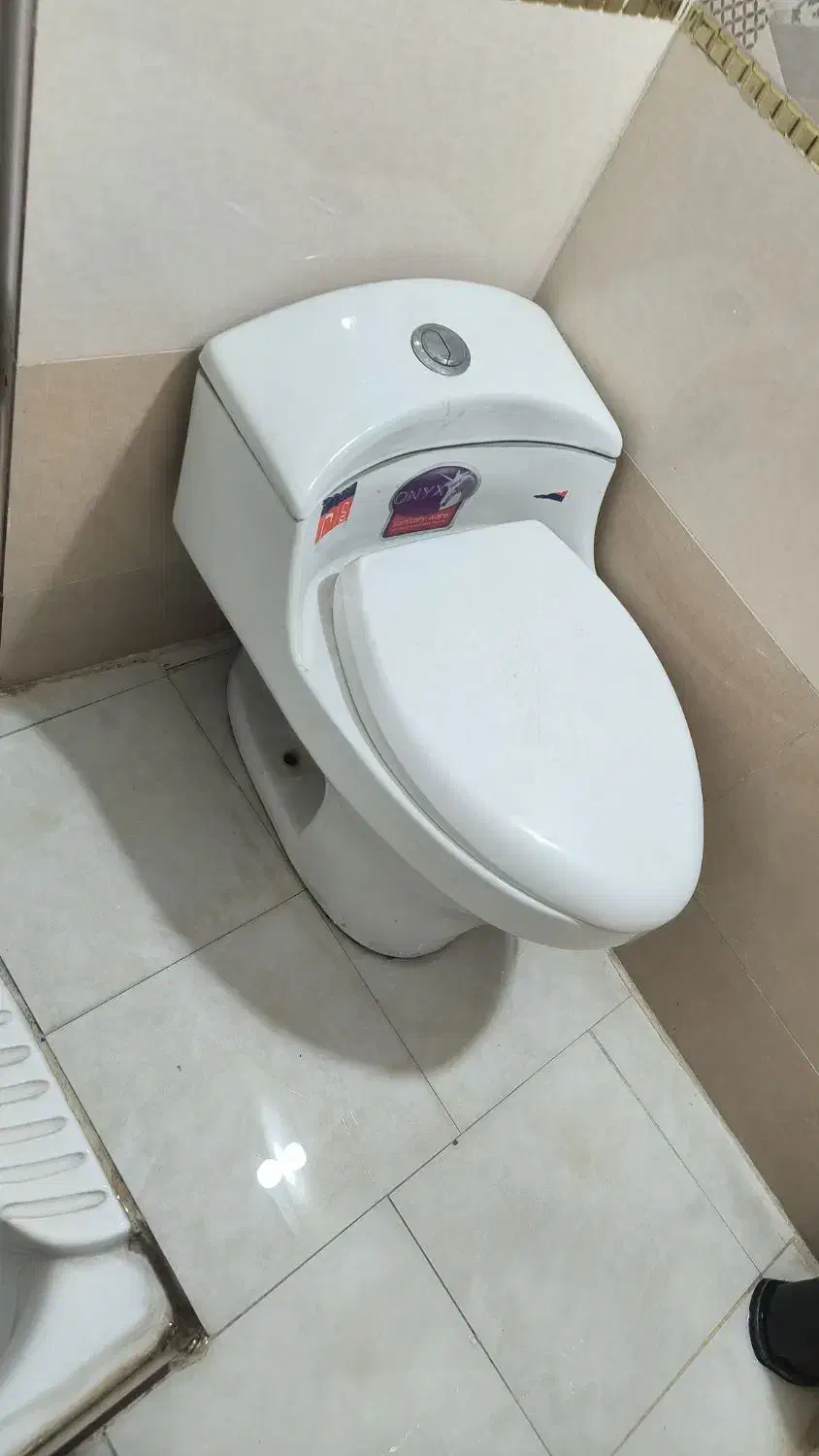 دستشویی فرنگی تمیز و سالم|لوازم سرویس بهداشتی|قدس, شهرقدس|دیوار