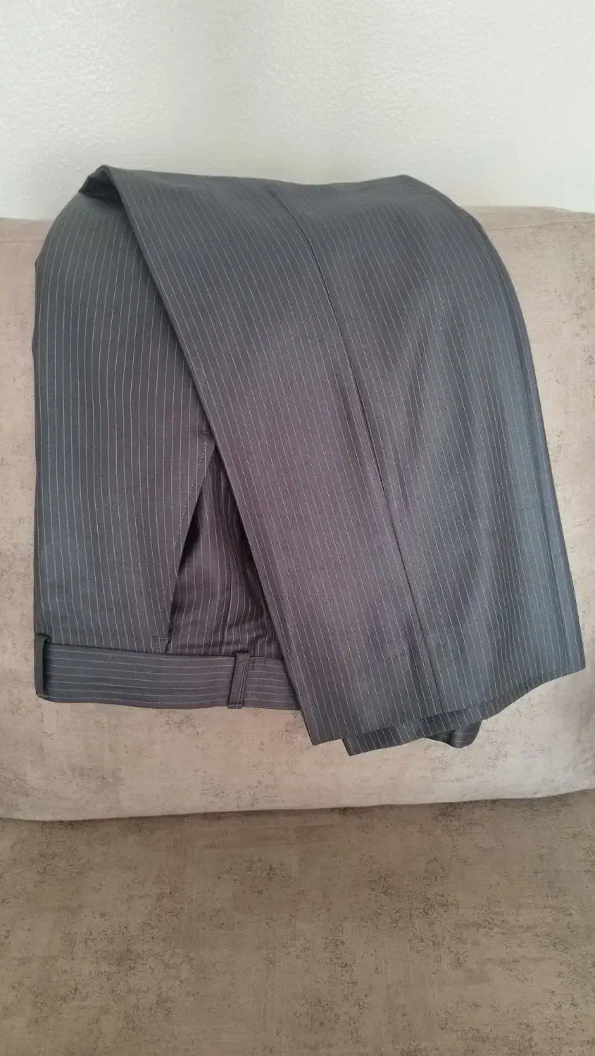 کت و شلوار مردانه دیپلمات سایز ۴۸ در حد نو|لباس|شاهینشهر, فردوسی|دیوار