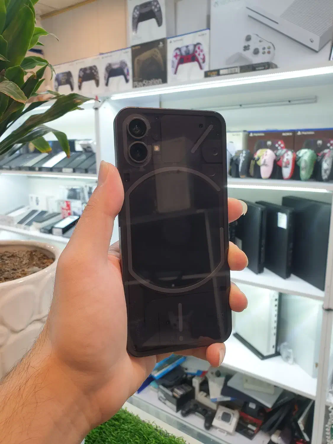 ناتینگ فون ۱ حافظه ۲۵۶ گیگ رام ۸|موبایل|کرج, گوهردشت|دیوار