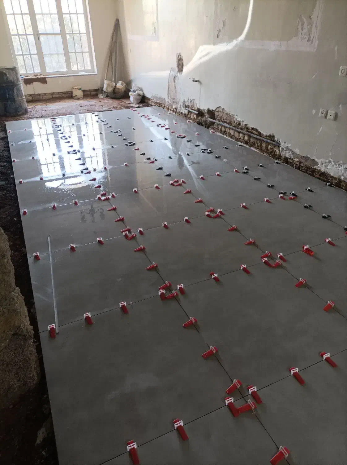 کاشی و سرامیک کار اراکی|خدمات پیشه و مهارت|شیراز, باهنر|دیوار