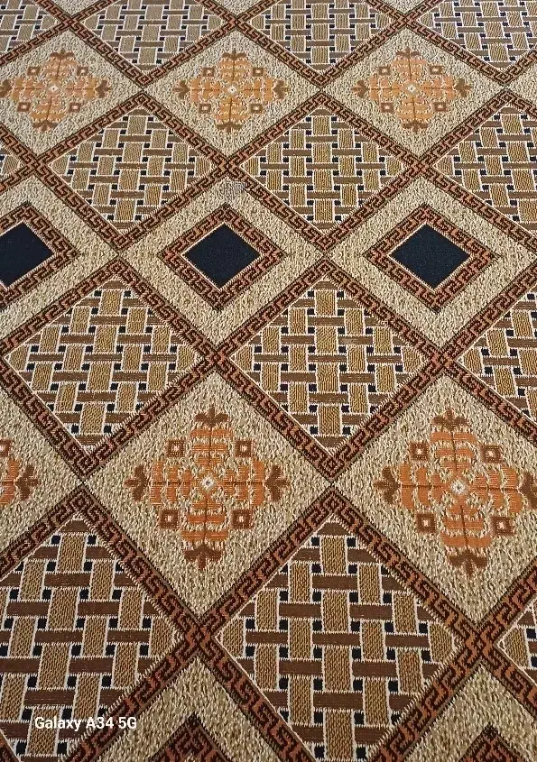 گلیم فرش ۲×۳/۸۰به فروش میرسد|گلیم، جاجیم، گبه|سرپل ذهاب, |دیوار