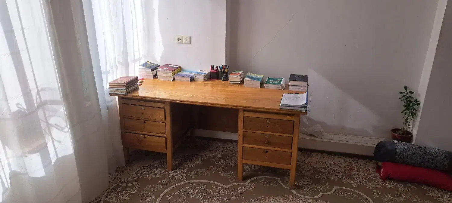میز تحریر (در حد نو )|میز تحریر و کامپیوتر|کرمانشاه, |دیوار