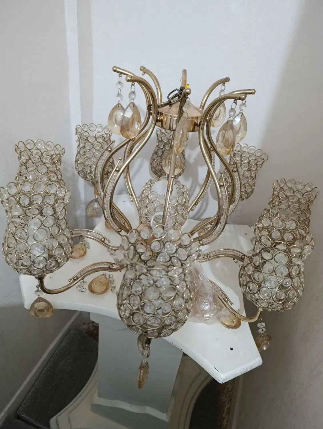 لوستر سالم و تمیز ۸ شاخه ۹ شعله|لوستر و چراغ آویز|قزوین, |دیوار