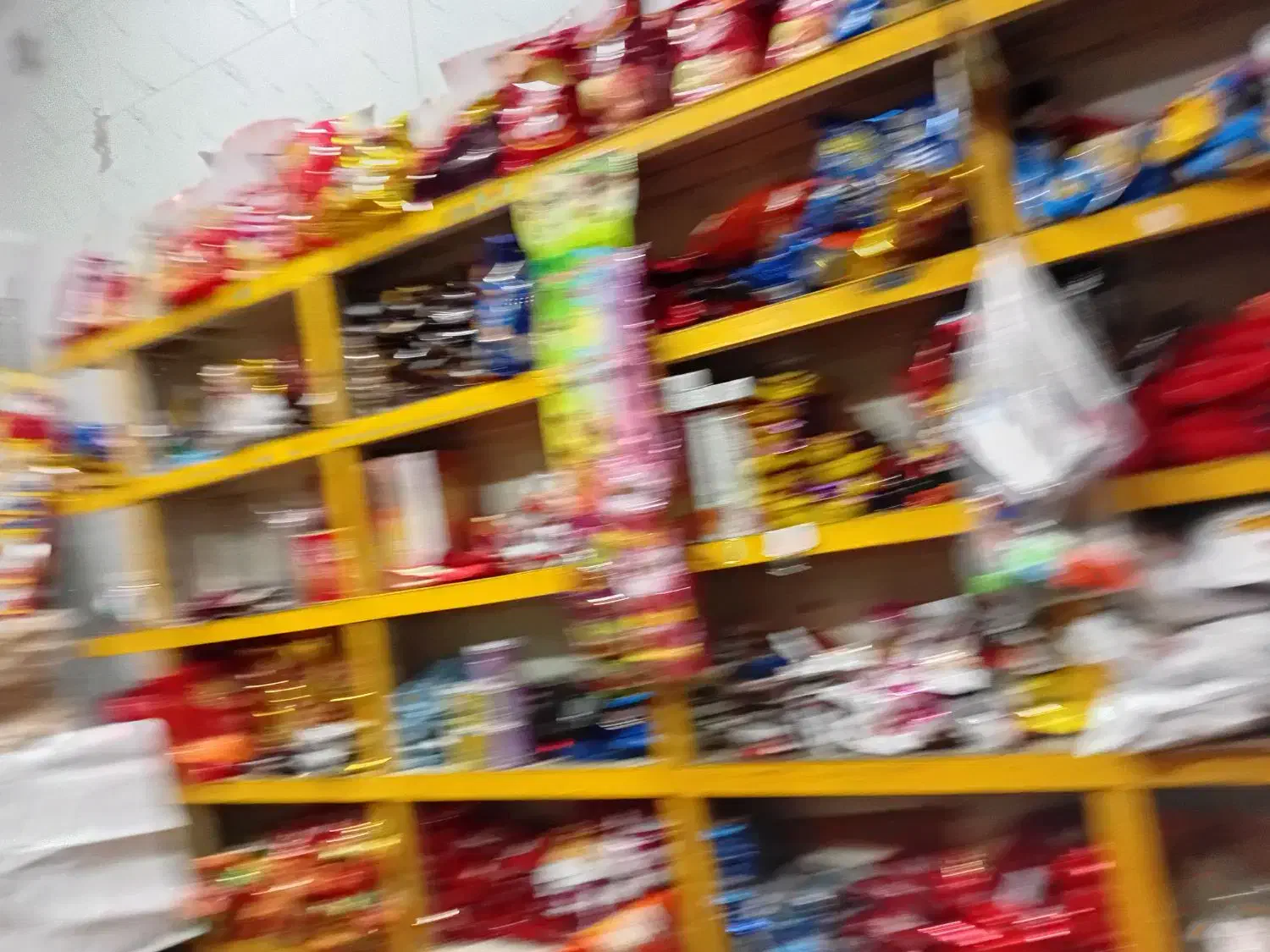 فروش مغازه خیابان سعدی روبه روی مدرسه ۱۲ متر|فروش مغازه و غرفه|بندر گناوه, |دیوار