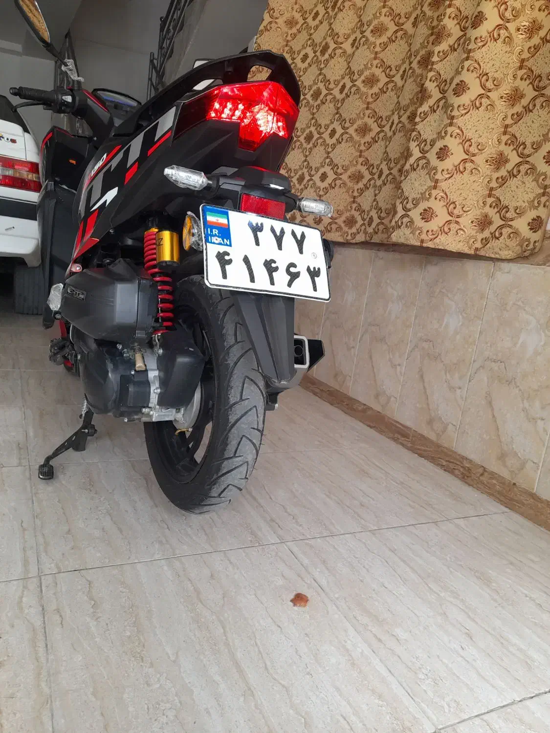 کلیک خشک|موتورسیکلت|بوکان, |دیوار