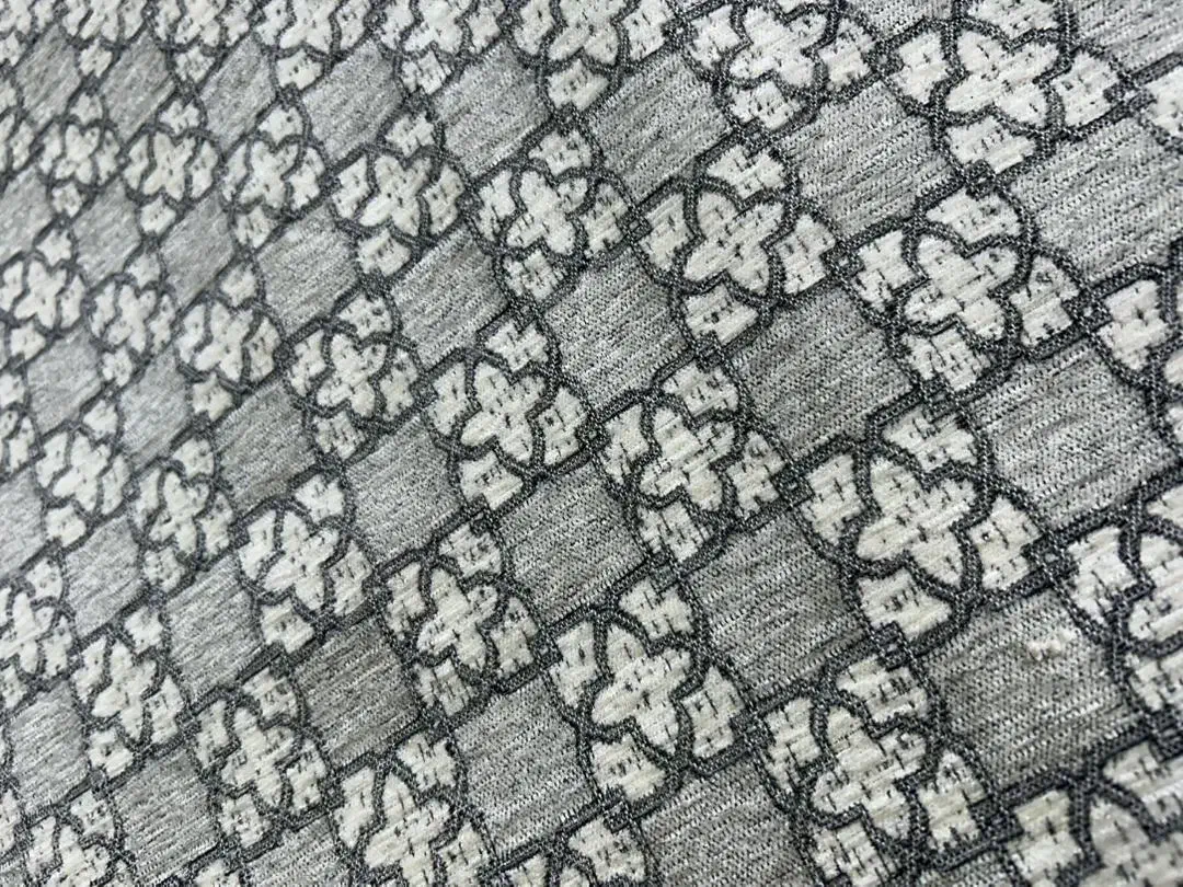 روفرشی و زیرسفره زمرد بافت یزد|روفرشی|اصفهان, شمس آباد|دیوار