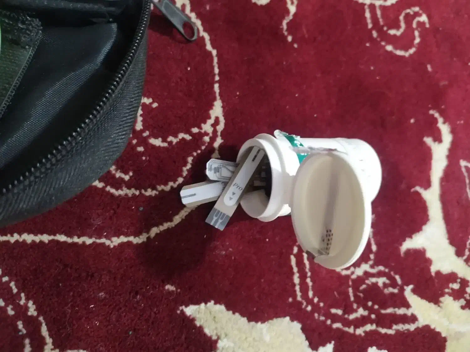 دستگاه قند خون|آرایشی، بهداشتی، درمانی|تربت‌حیدریه, منصوریه|دیوار