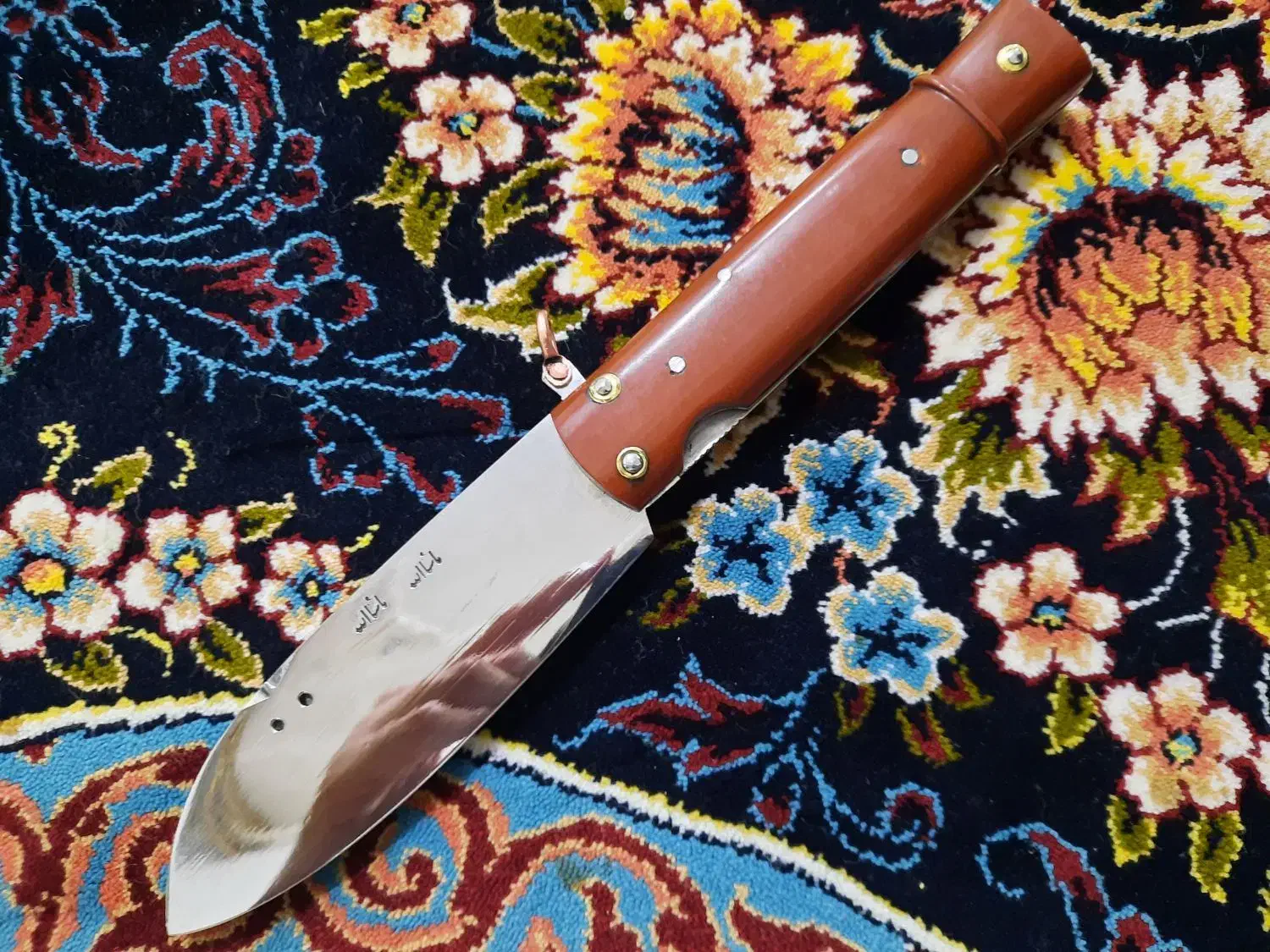 چاقو|کلکسیون اشیاء عتیقه|اسلام‌‌آباد غرب, |دیوار