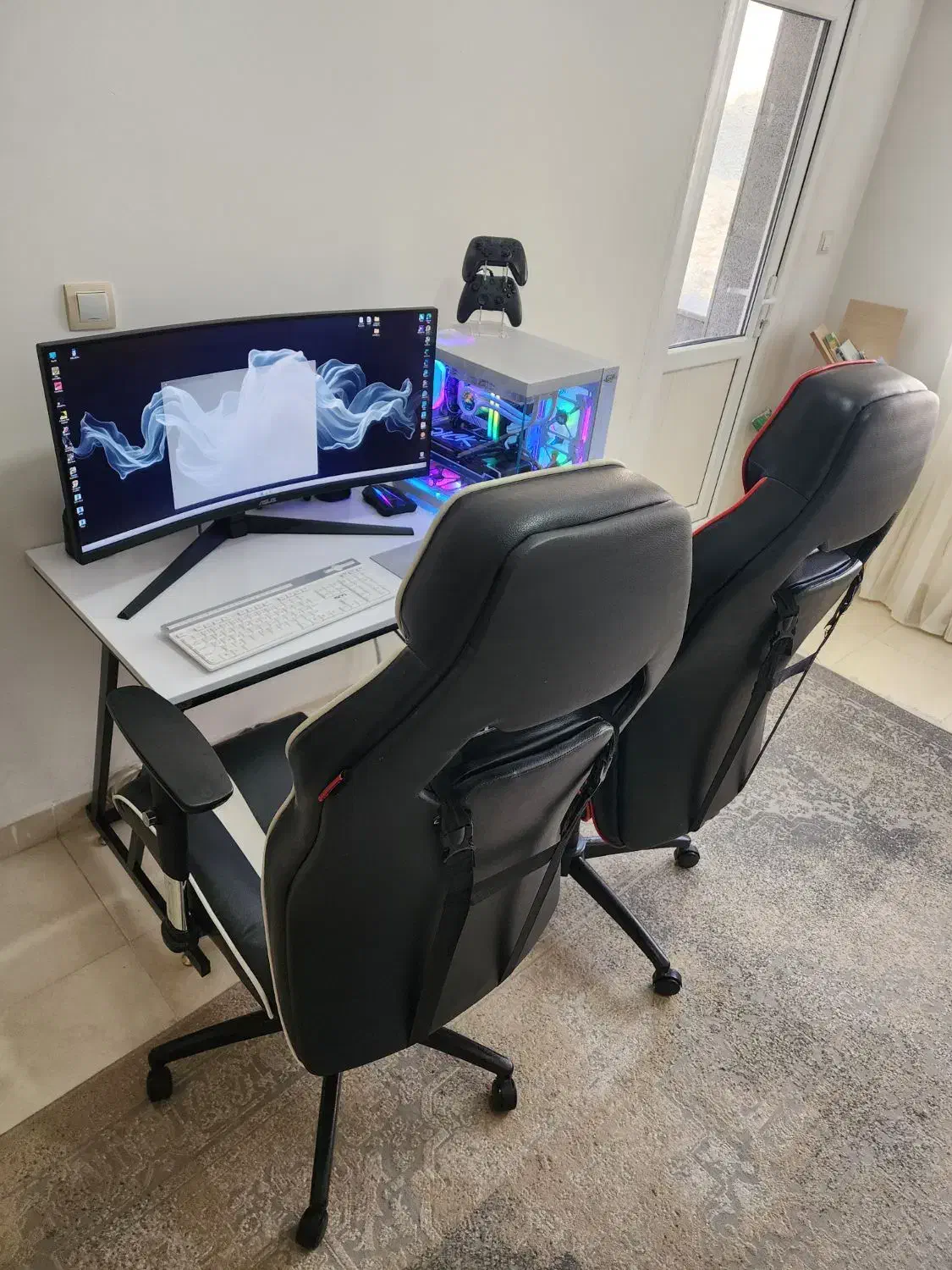 کامپیوتر کامل با مانیتور و میزو صندلی و متعلقات|رایانه رومیزی|سنندج, |دیوار