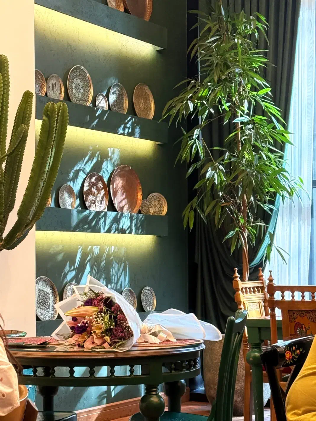 استخدام نیرو برای رستوران|استخدام خدمات فروشگاه و رستوران|تهران, الهیه|دیوار