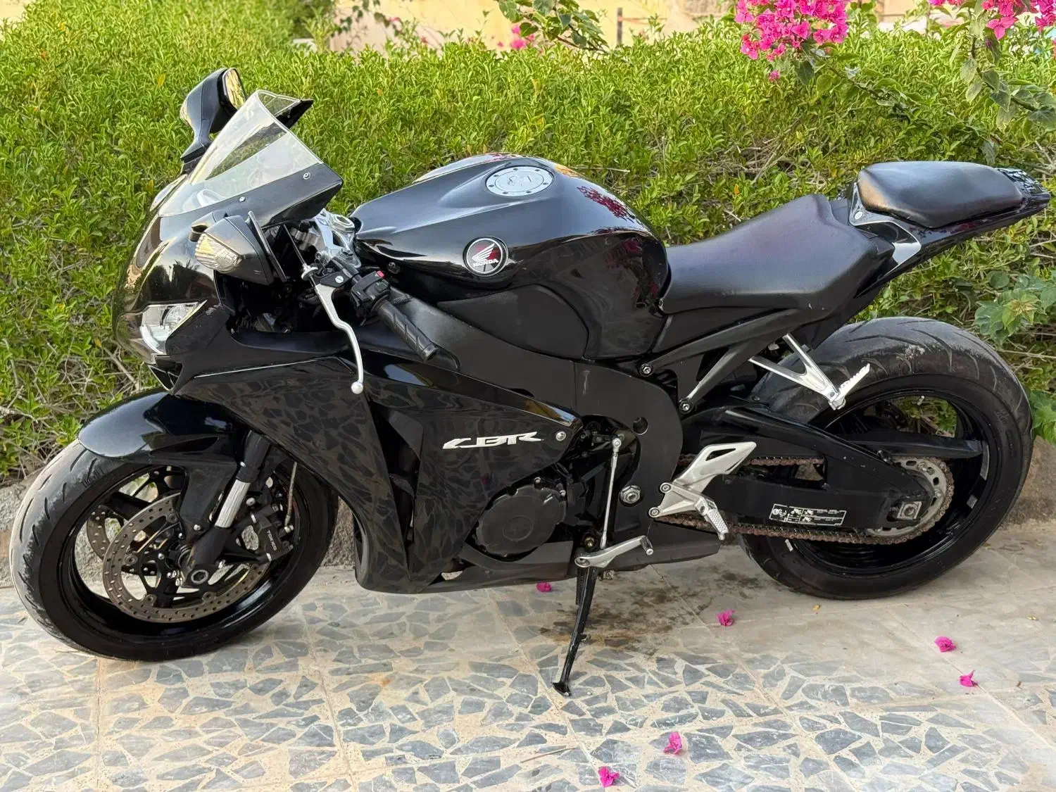 سی بی ار|موتورسیکلت|بندر گناوه, |دیوار