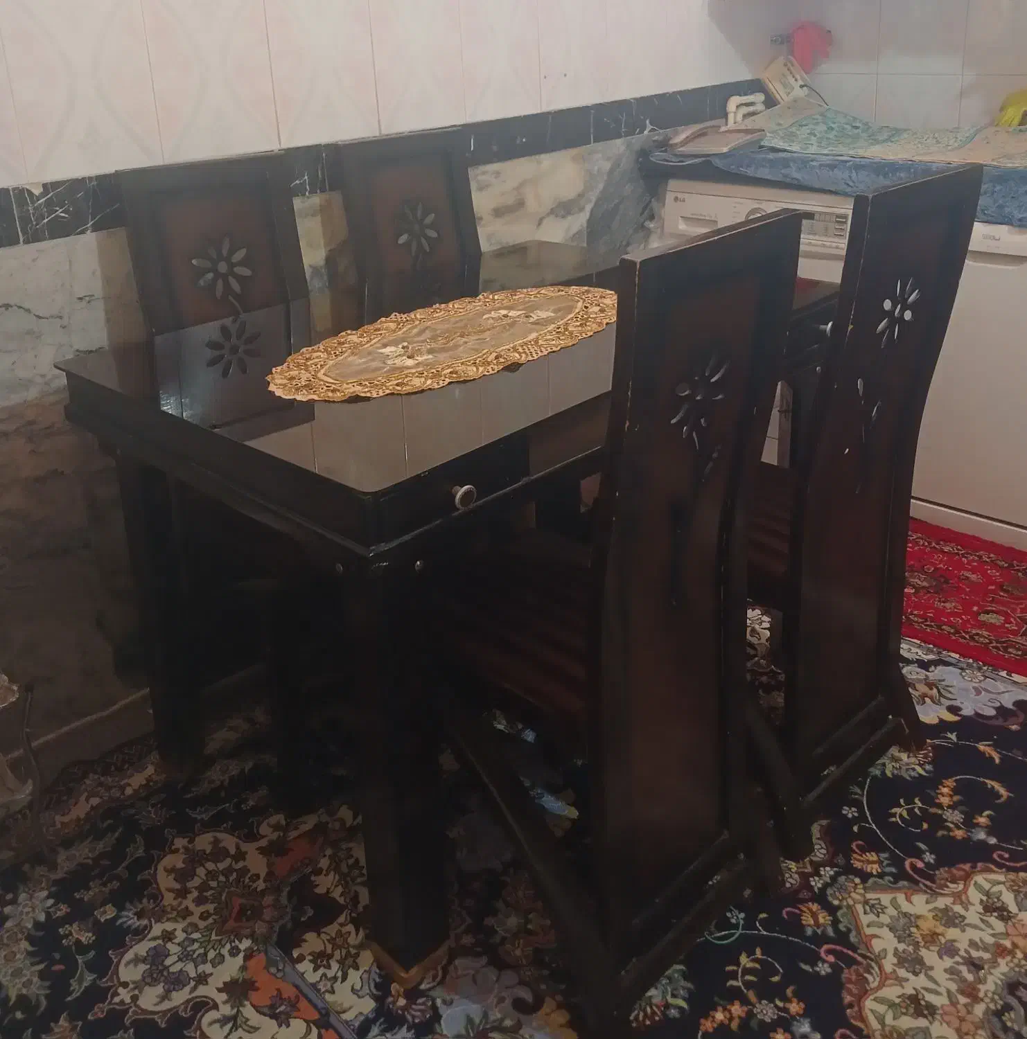 میز ناهارخوری|میز و صندلی غذاخوری|ایلام, |دیوار