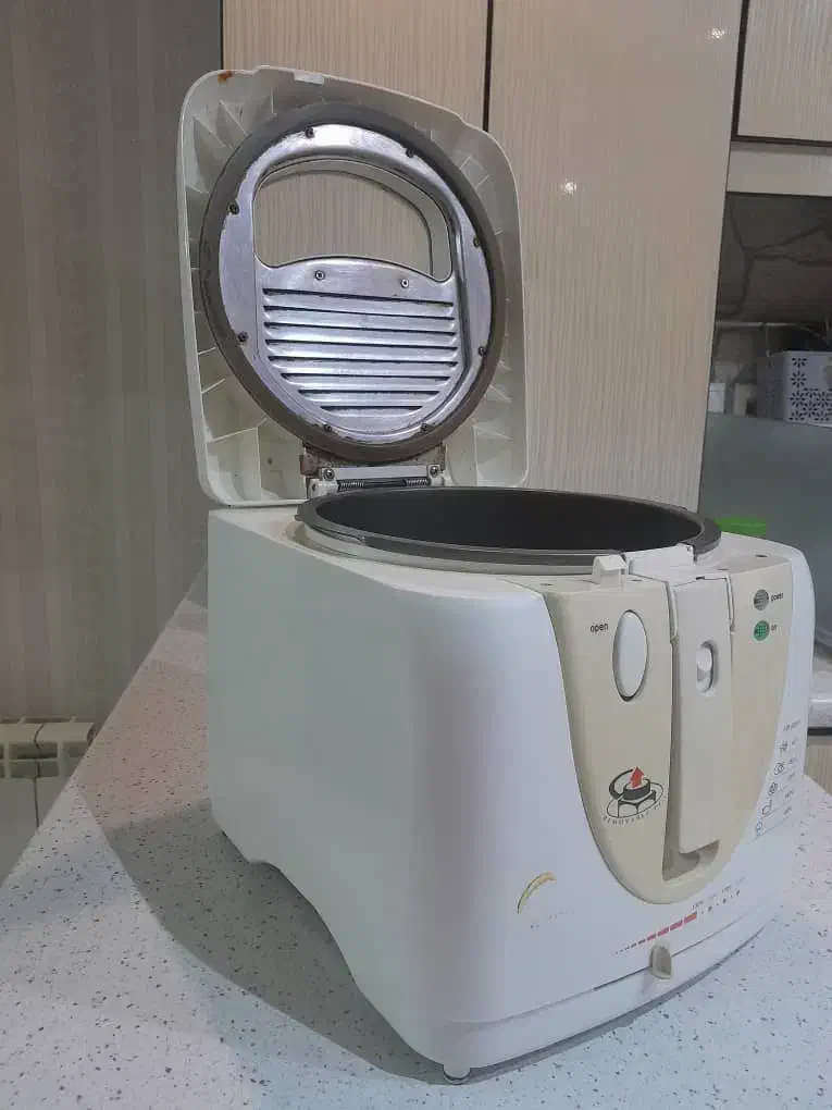 سرخ کن برقی|سایر لوازم برقی|قرچک, شهرک مهستان|دیوار