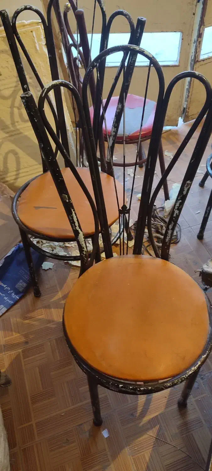 صندل تکی|صندلی و نیمکت|تبریز, |دیوار