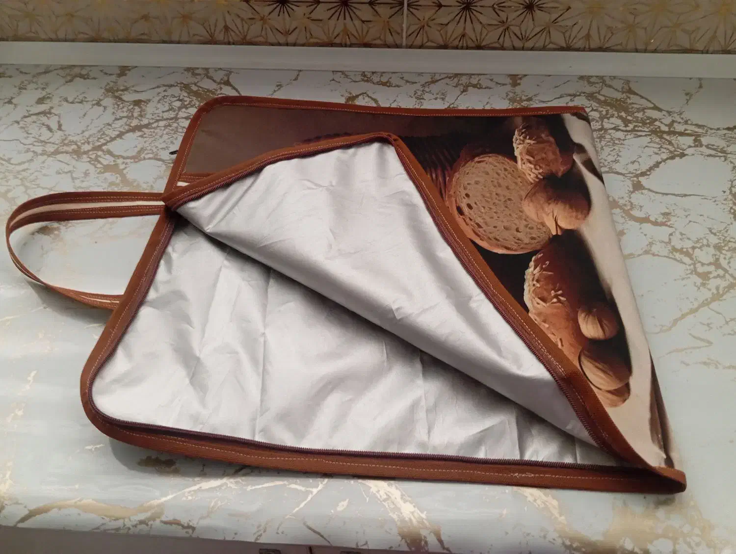 کیسه نان|سفره، حوله، دستمال آشپزخانه|میاندوآب, |دیوار