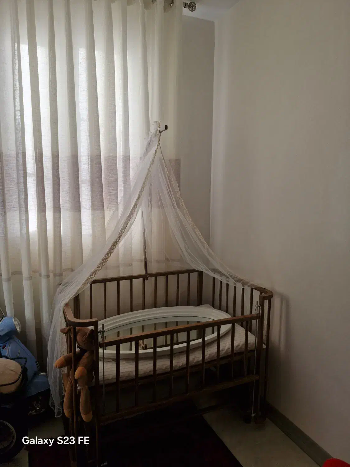 تخت کنار مادر نو حالت گهواره شو|تخت و صندلی بچه|فردیس, فردیس|دیوار