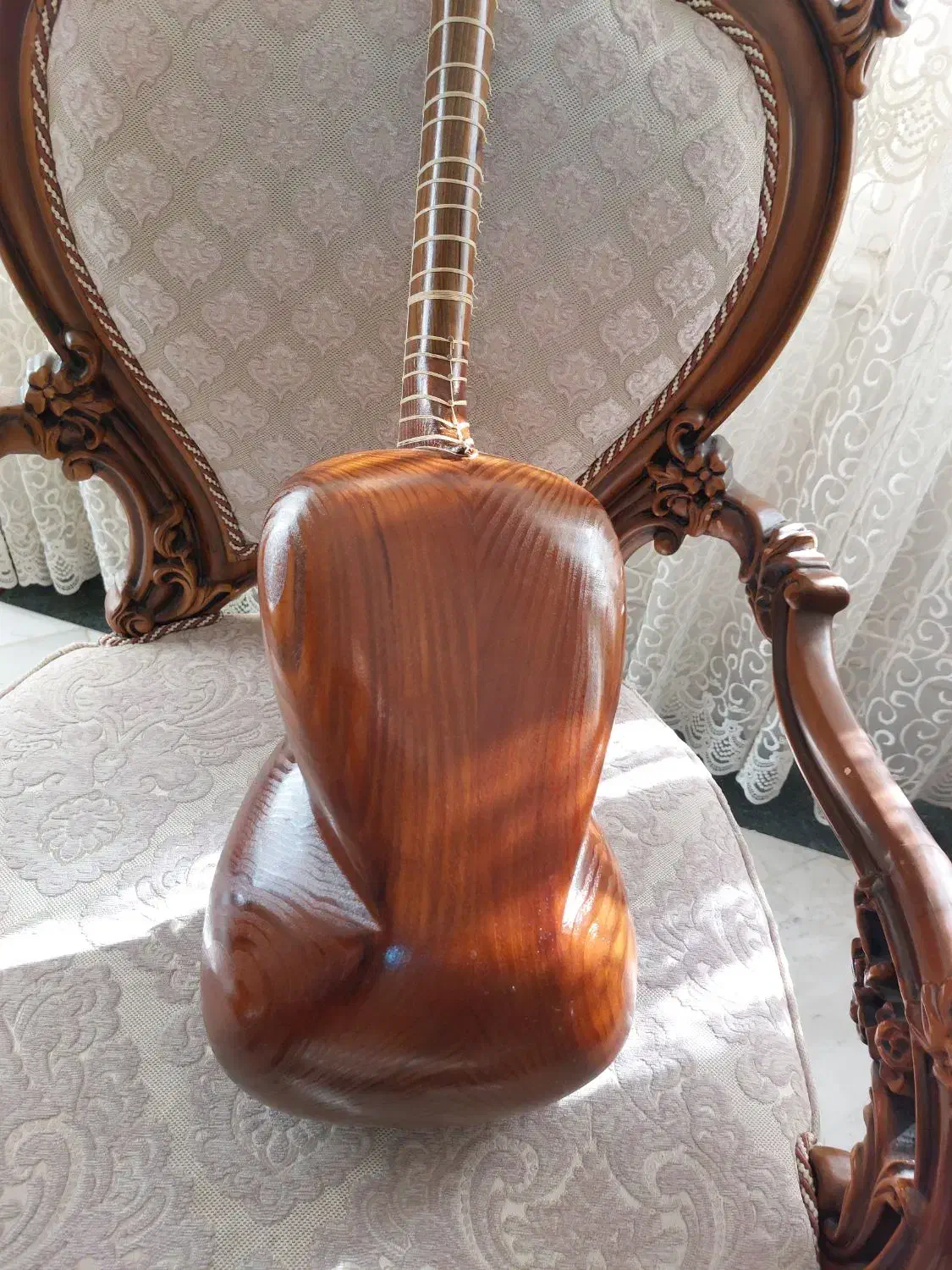 تار کلهر دو مهر نو نو|سازهای سنتی|قم, کلهری|دیوار