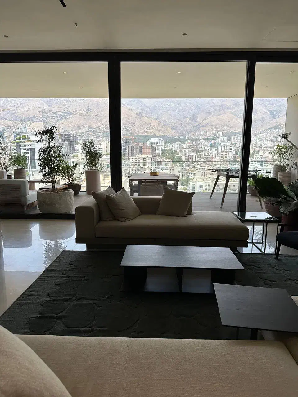 تک واحدی مینیمال+۵۰متر تراس و ویوو ۳۶۰ درجه