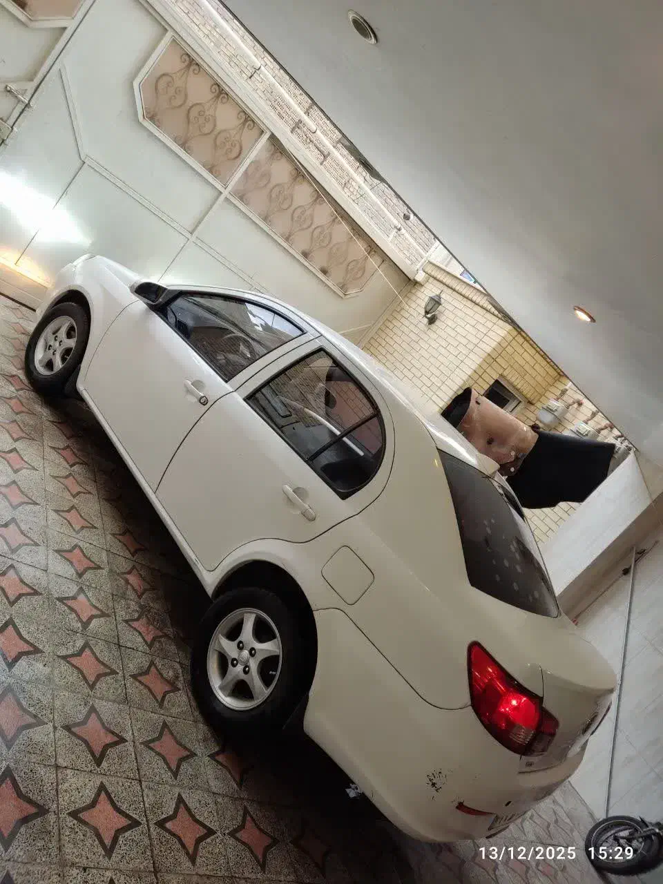 ماشین بسیار تمیز خانگی|خودرو سواری و وانت|قم, زاویه|دیوار