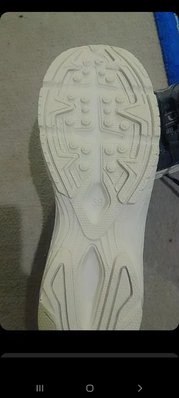 کتونی|کیف، کفش، کمربند|خرم‌آباد, |دیوار