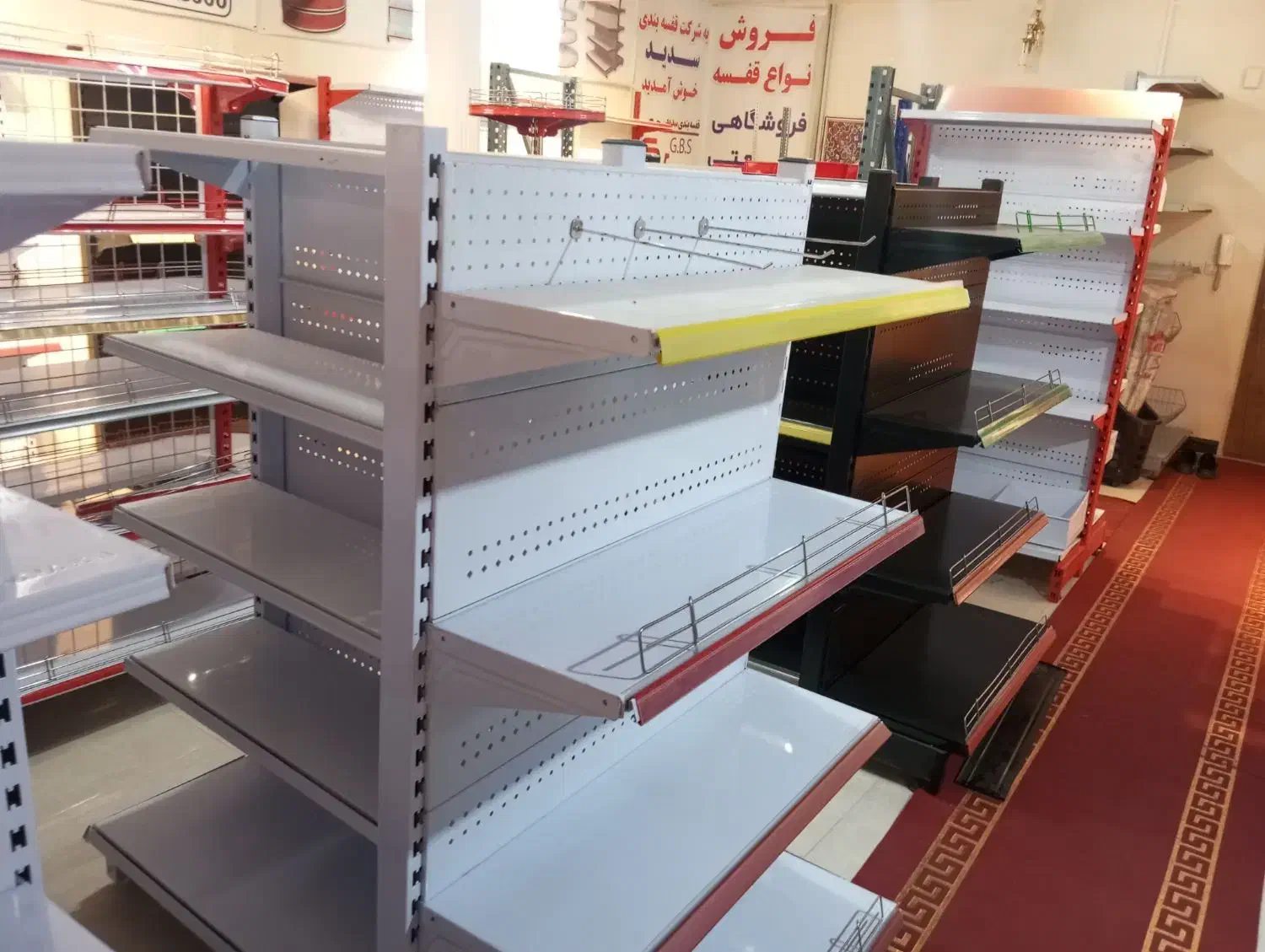 ** قفسه ** 98|فروشگاه و مغازه|رشت, منظریه|دیوار