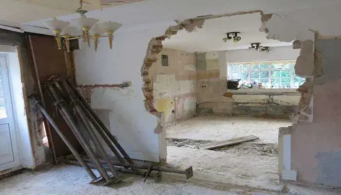 تخریب ساختمان پذیرفته میشود|خدمات پیشه و مهارت|نمین, |دیوار