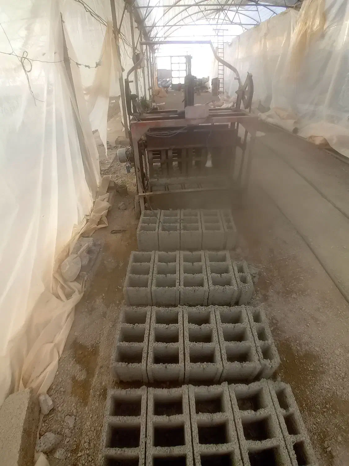 کارگاه بلوک زنی حمید|خدمات پیشه و مهارت|محلات, |دیوار