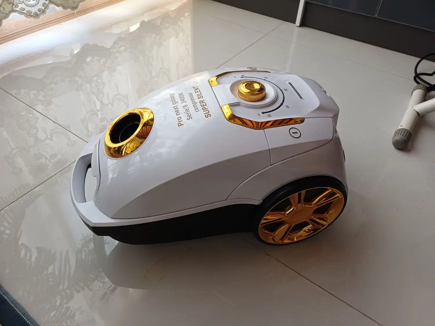 جاروبرقی بوش pro next سری ۸ ۳۴۰۰ وات|جاروبرقی، جارو شارژی، بخارشو|محمدشهر, عباس آباد|دیوار