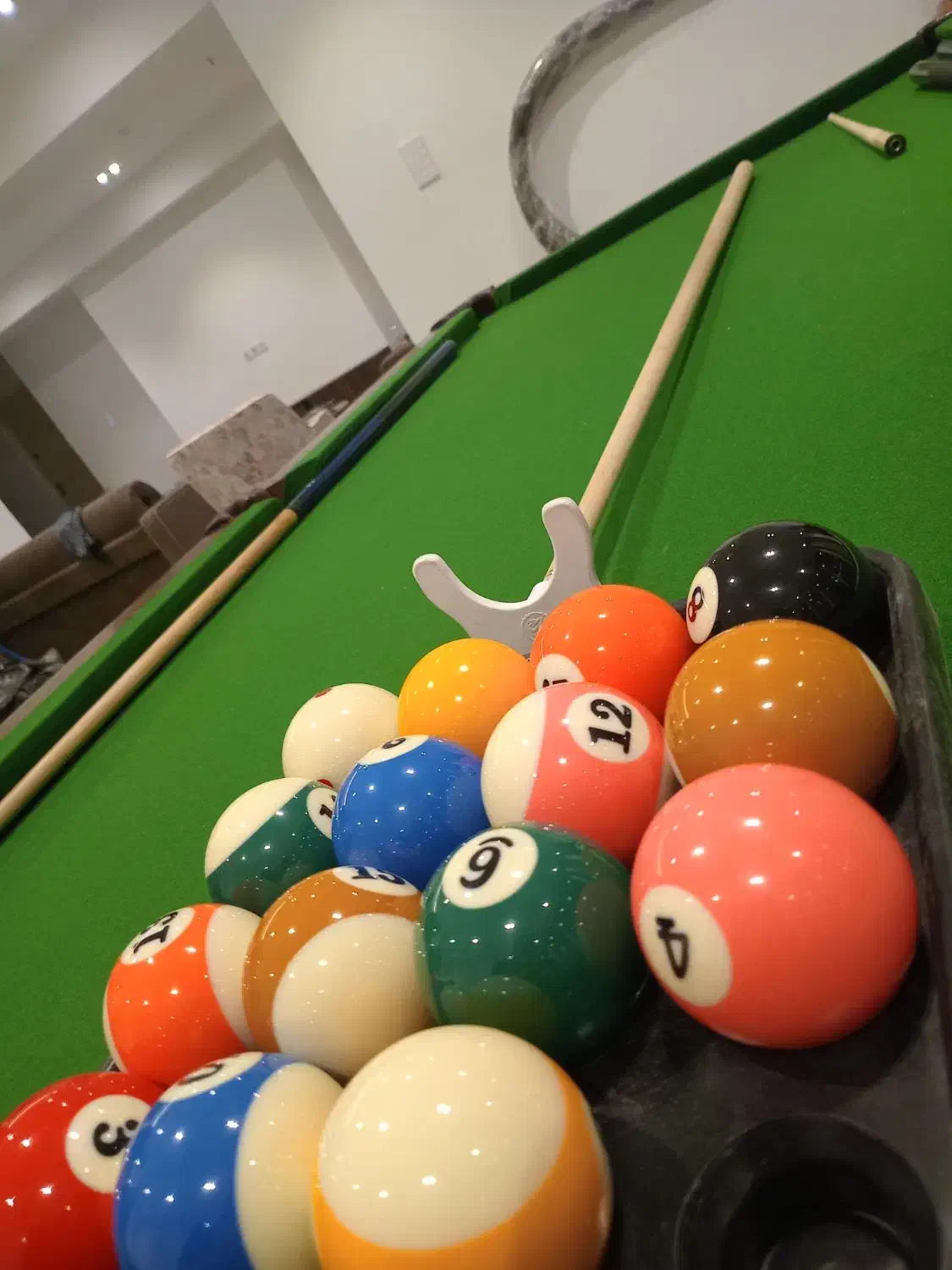 نصب و جابجایی میز بیلیارد|خدمات پیشه و مهارت|کیش, |دیوار