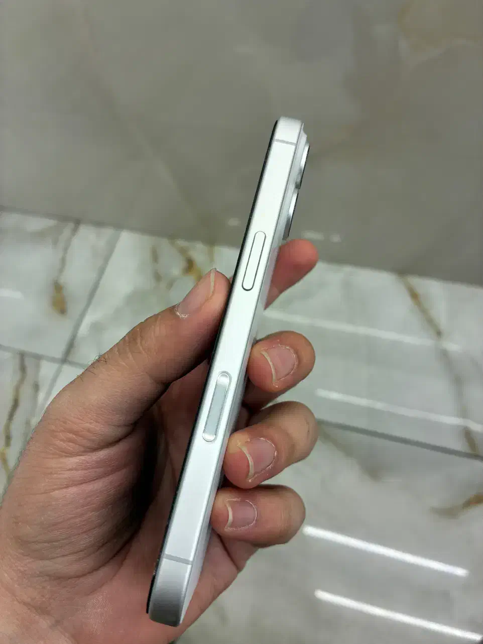 iphone 16 256|موبایل|شیراز, معالی‌آباد|دیوار